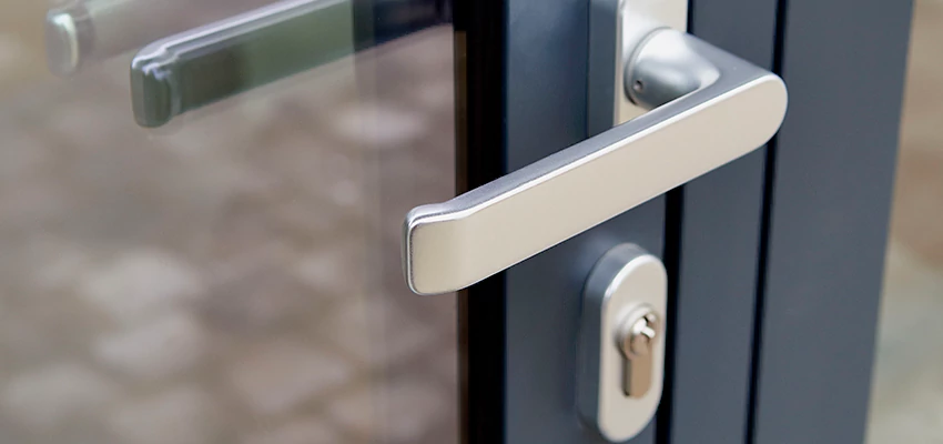 Broken Door Lock Cylinder Repair in Cypress, California