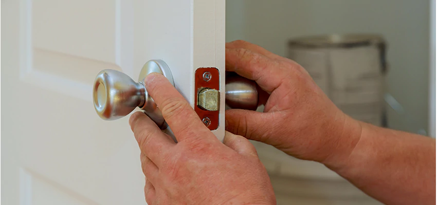 AAA Locksmiths For lock Replacement in Cypress, California